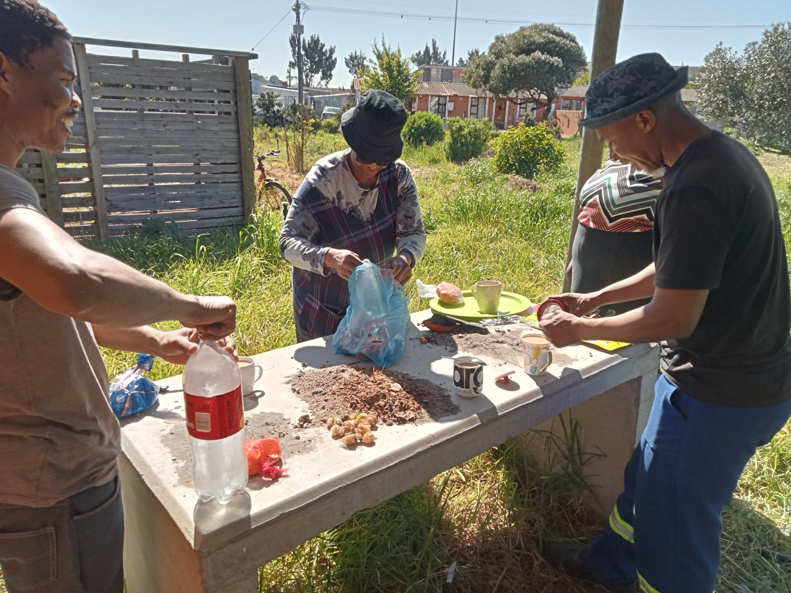 You are currently viewing A Day of Wisdom, Food, and Ideas in Masithandane Gugulethu Peopleize Urban Garden & Cafe